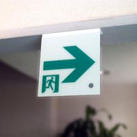 HLS標識用壁・天井突出取付具　200×200㎜用