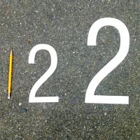 路面用数字　「7」　白　　小サイズ　H200㎜